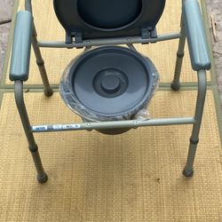 NOVA 3-in-1 Commode Chair  350 lb capacity