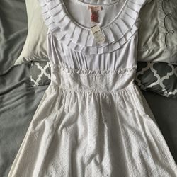 NEW LADIES DRESS FROM KOHLS/  SIZE 11