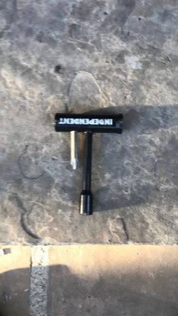 INDEPENDENT SKATE TOOL