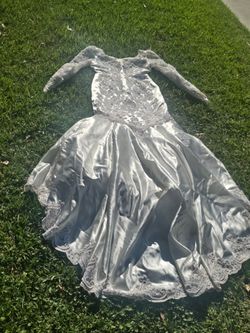 Wedding dress, size 12, see 2nd pic