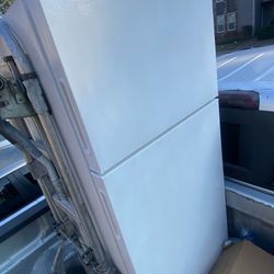 Working refrigerator