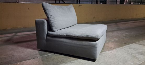 Nice Armless Modular Chair.