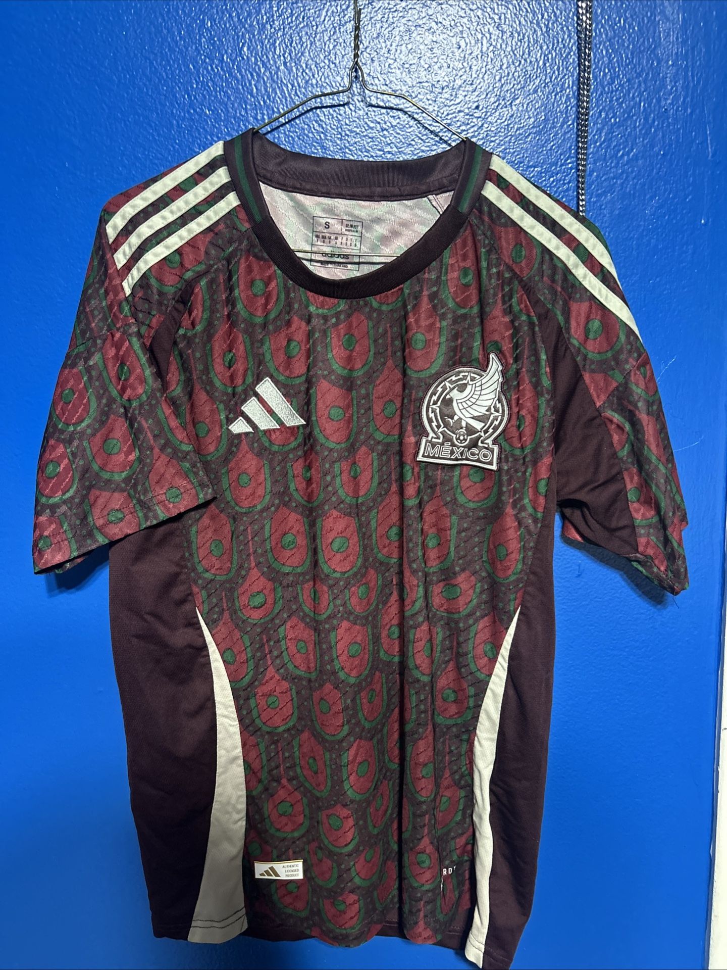 Adidas Mexico Jersey Size Small In Men’s Red And Green I Could Do 40 Dollars For The Shirt