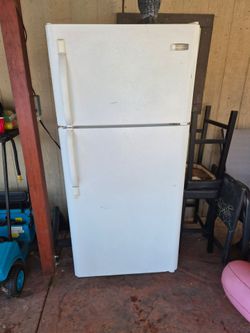 Fridge white