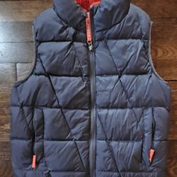 Like New LL Bean Winter Vest Kids Size Small (8)