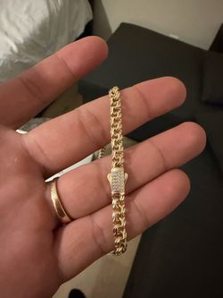 14K GOLD BRAND NEW,  CHINESE STYLE CHAIN.  20 inch long x 7mm.