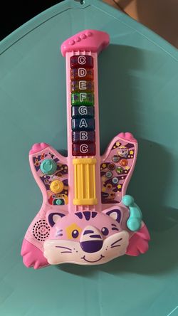 Toy guitar