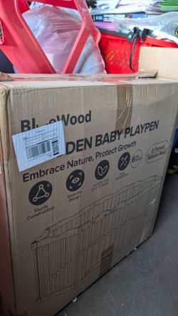 Baby wooden playpen