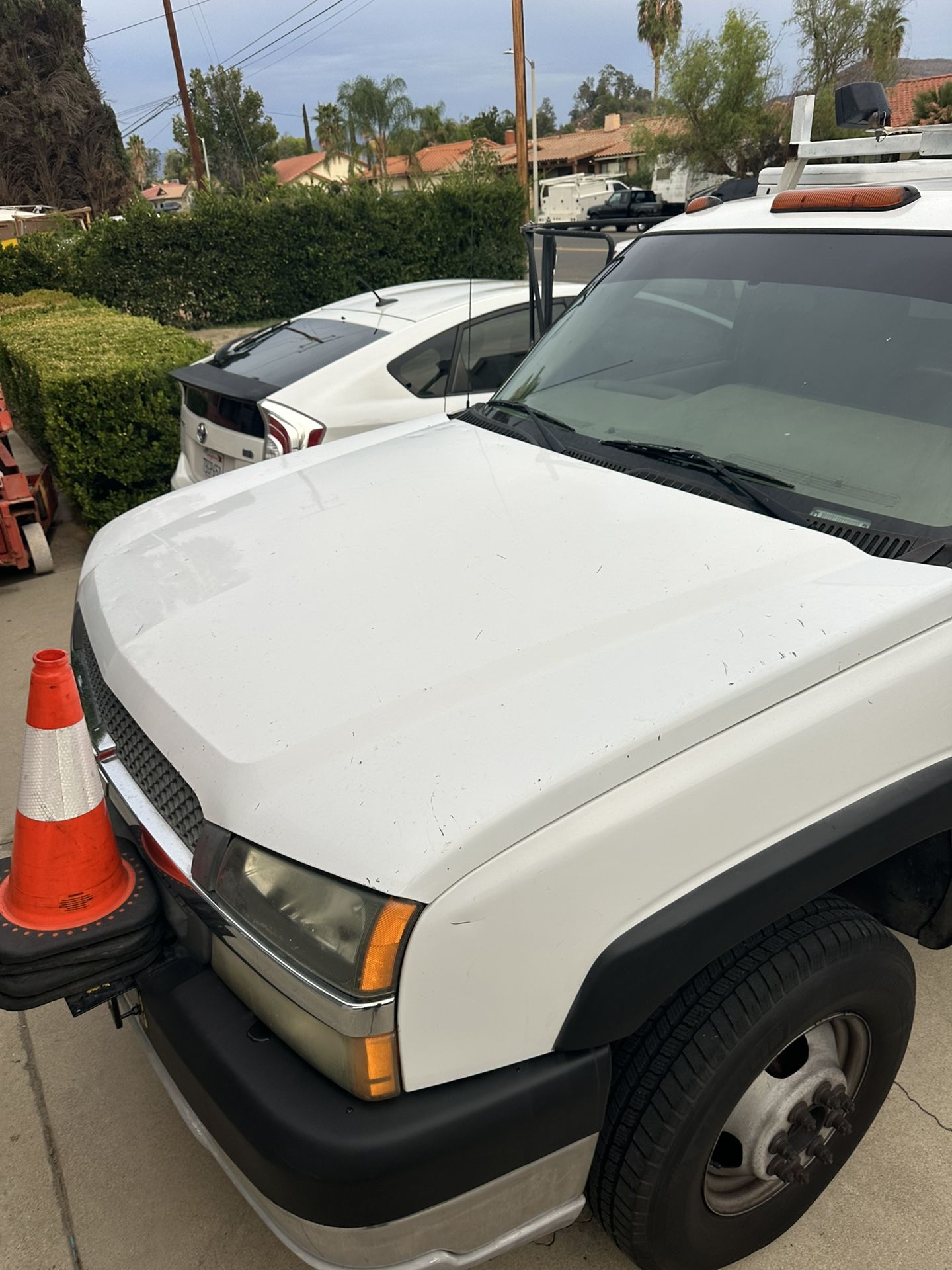 2003 Chevy Silverado Truck Hood