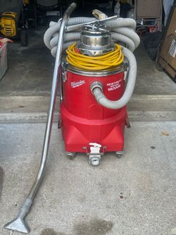 Vintage Milwaukee wet/dry vacuum Works like new