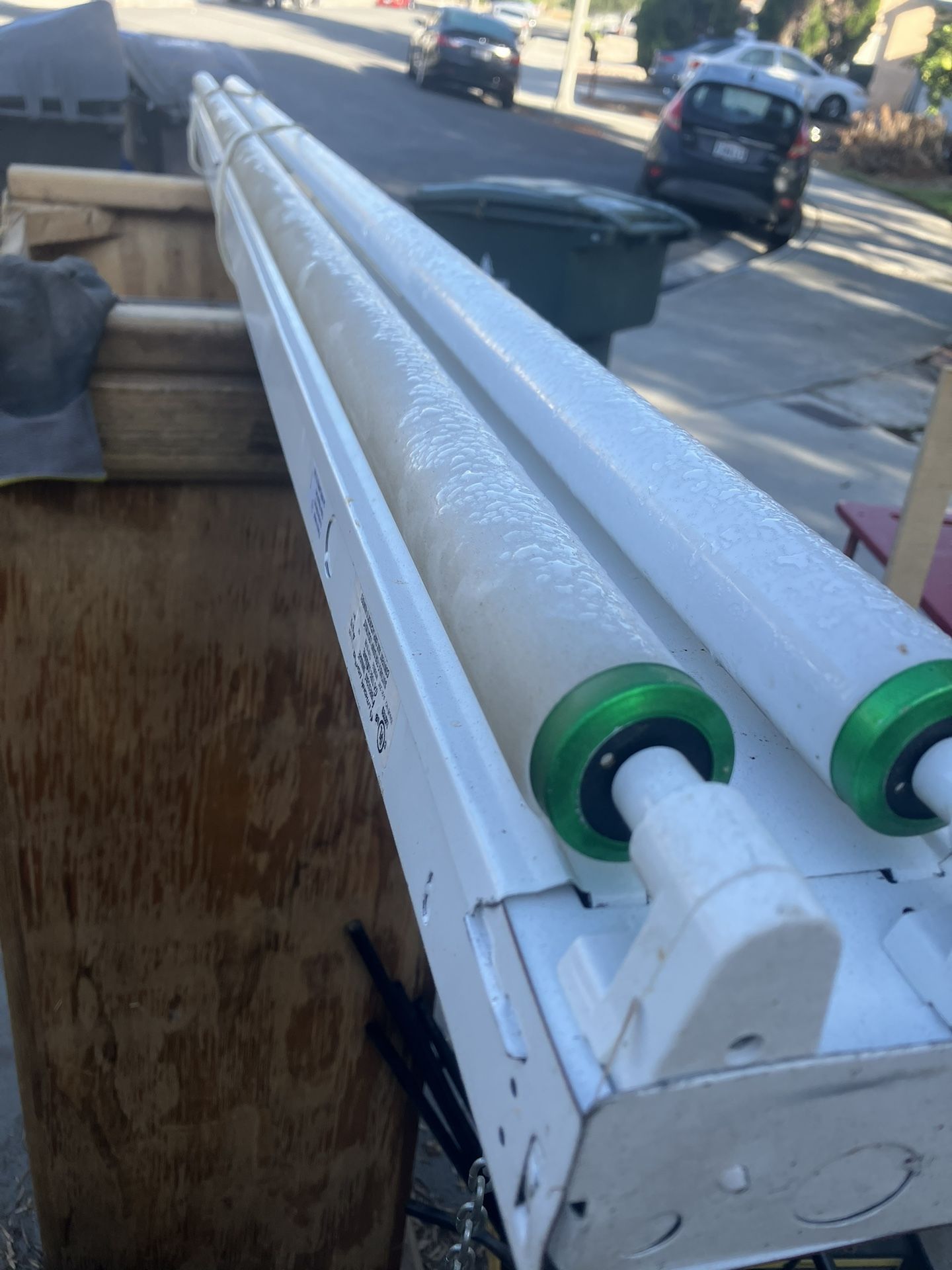 8ft Shop Light FREE