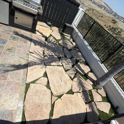 Stones / Flagstones / Pavers / Concrete