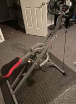 Squat machine