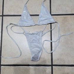Ladies' Stylish Shimmer Triangle Bikini, New, Small