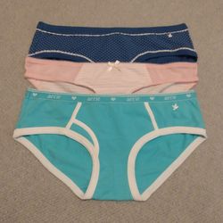 BRAND NEW W/TAGS LADIES AERIE BY AMERICAN EAGLE PERFECT FIT & LINGERIE PANTIES UNDERWEAR SZ LARGE - 3 PAIR 