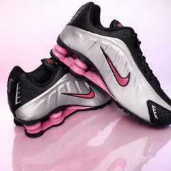 🔥 Brand New Nike Shox R4 – Black/Silver/Pink – Women’s Sneakers – $100 – With Box! 👟💗