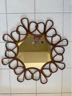 Mirror/wall decor