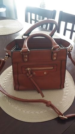 Hand bag