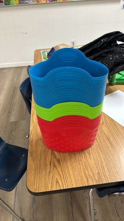 Storage bins