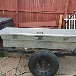 Tool box for full size truck