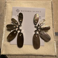 New Kendra Scott Ashlyn Earrings 