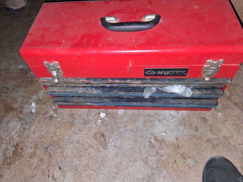Husky Tool Box 