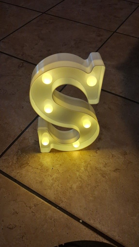 Light Up "S"