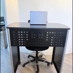 Safco Scoot Around Desk 