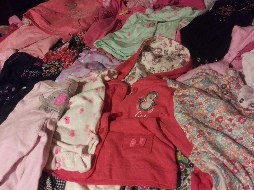 huge baby clothes lot girl 6/12 months 1 yr old excellent condition