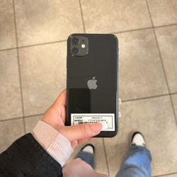 iPHONE 11 UNLOCKED 