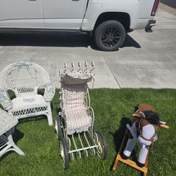 Antique Toddler Wicker Set