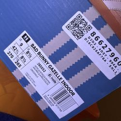 BRAND NEW SHOES BAD BUNNY 