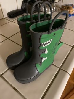 Rain boots