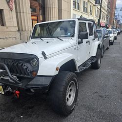 Jeep Wrangler 4 Door Sahara Limited Edition 