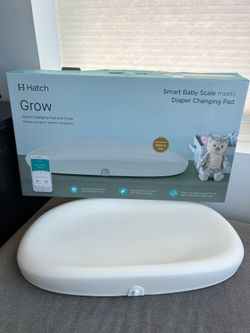 Hatch Grow Smart Changing Pad and Scale