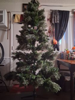 TALL FAKE XMAS TREE with stand && big Case