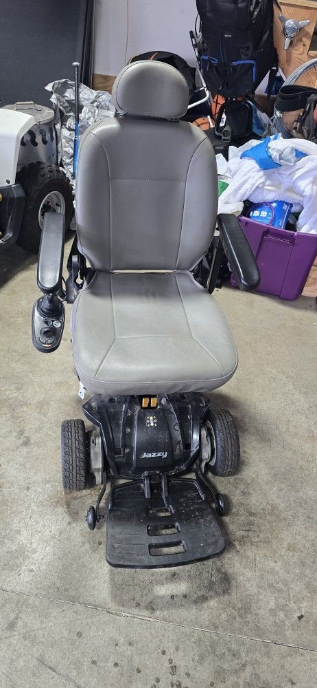 Pride Mobility Scooter Jazzy Works Great