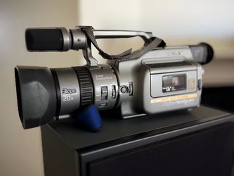 Sony VX1000 ( Mint Condition )