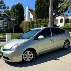 2009 Toyota Prius excellent condition - Camry Corolla RAV4 4Runner Honda Civic Accord Cr-v Lexus is es Rx Nissan Sentra Mercedes bmw Mazda