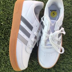 Adidas Breaknet 2.0 Lifestyle Court Size 5y New Without Box