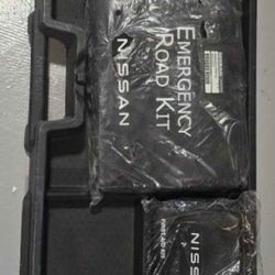 Emergency road kit