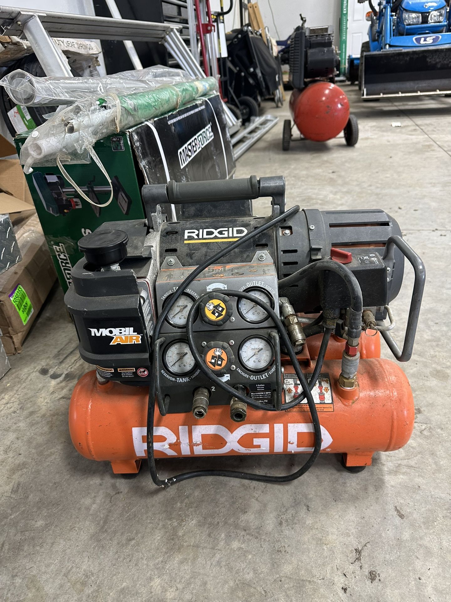 Rigid air compressor Mobil air 5 in 1