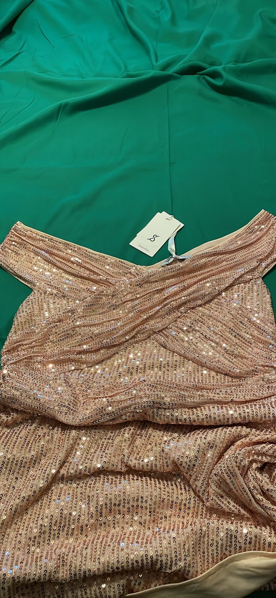 Beautiful Sequin Dress Size Large. New 
