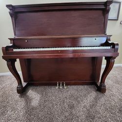 Free - Upright Grand Piano. 