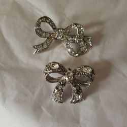 Set Of 2 Vintage Bow Brooches
