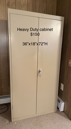 Large Heavy Duty Metal Storage Cabinet With Shelves & Key 