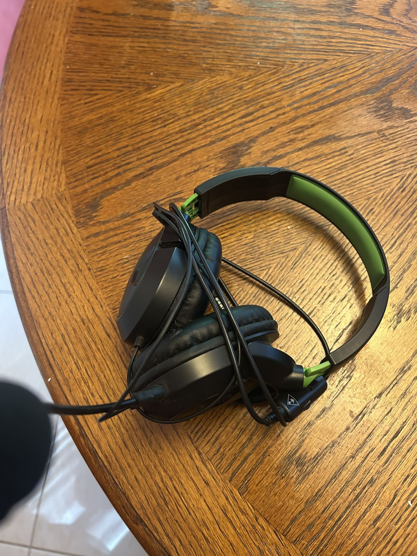 Turtle beach Recon Headset (Xbox one/ Series X & S)