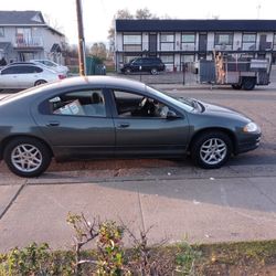 2003 Dodge Intrepid 