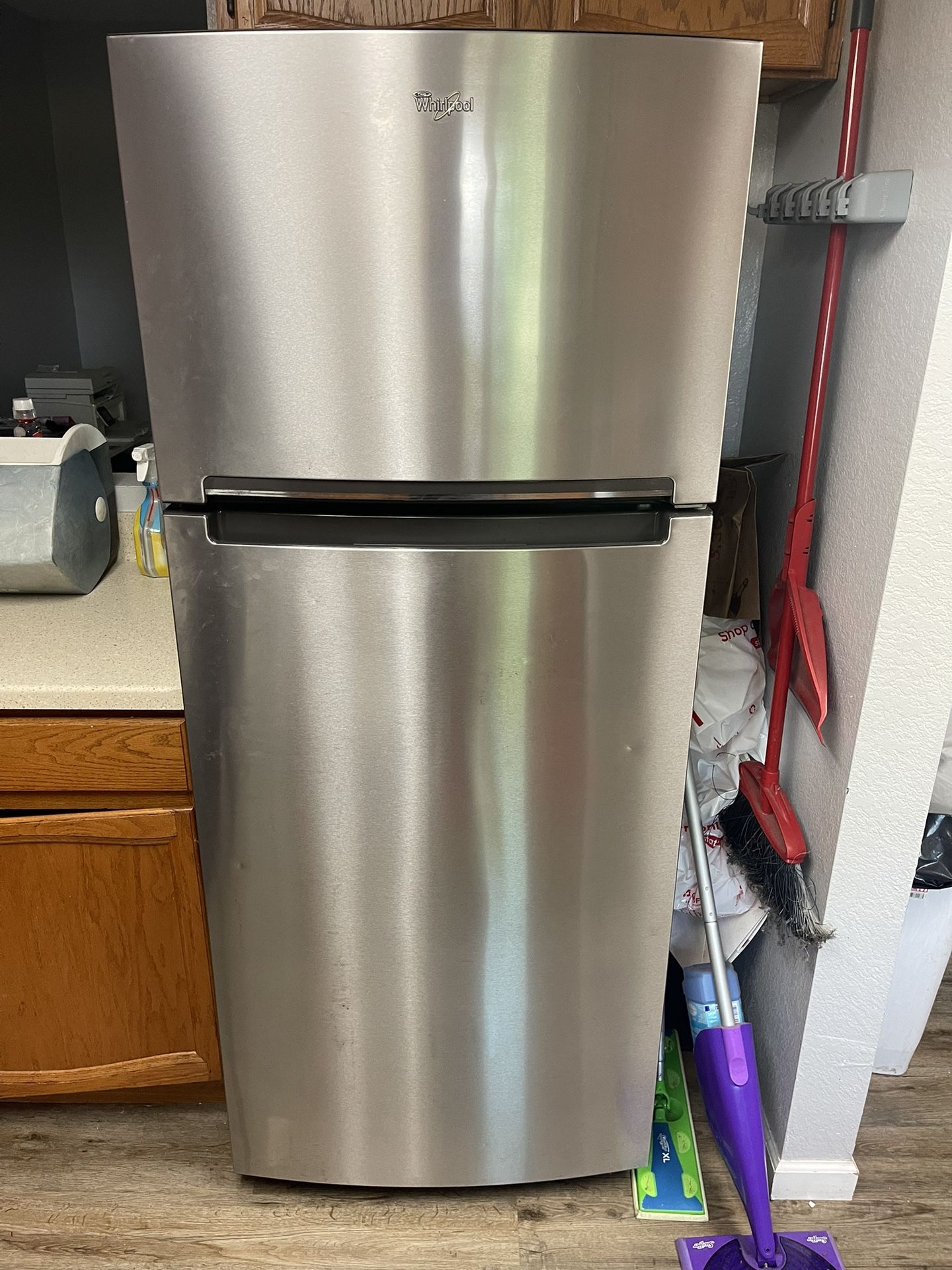 Refrigerator