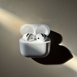 AirPods 4